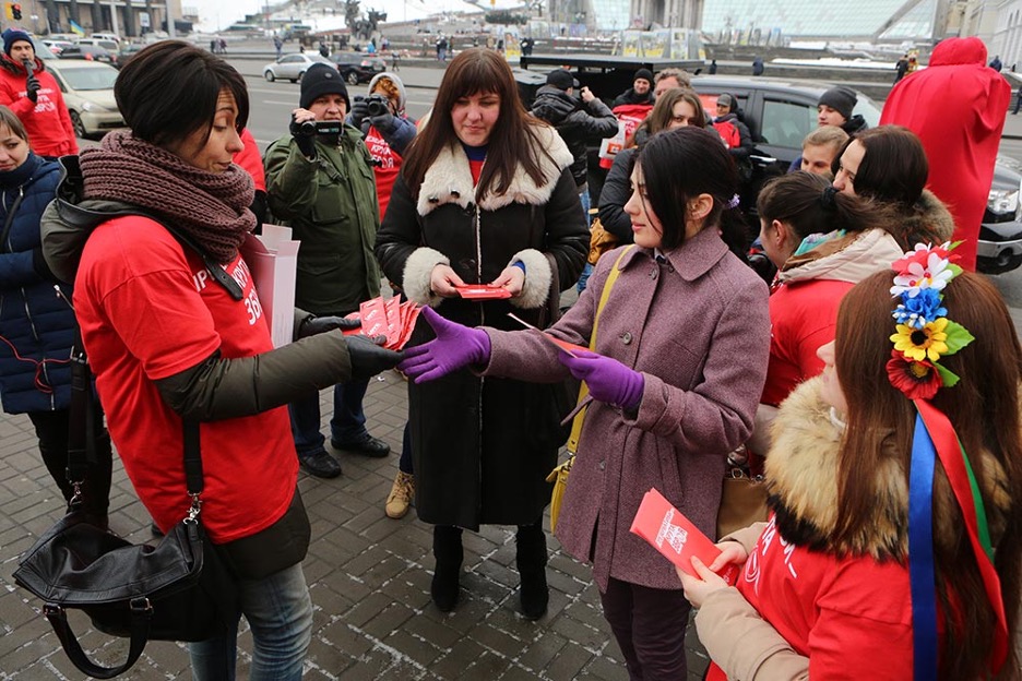Featured image for “Love Condoms Find Their Way To Ukraine”