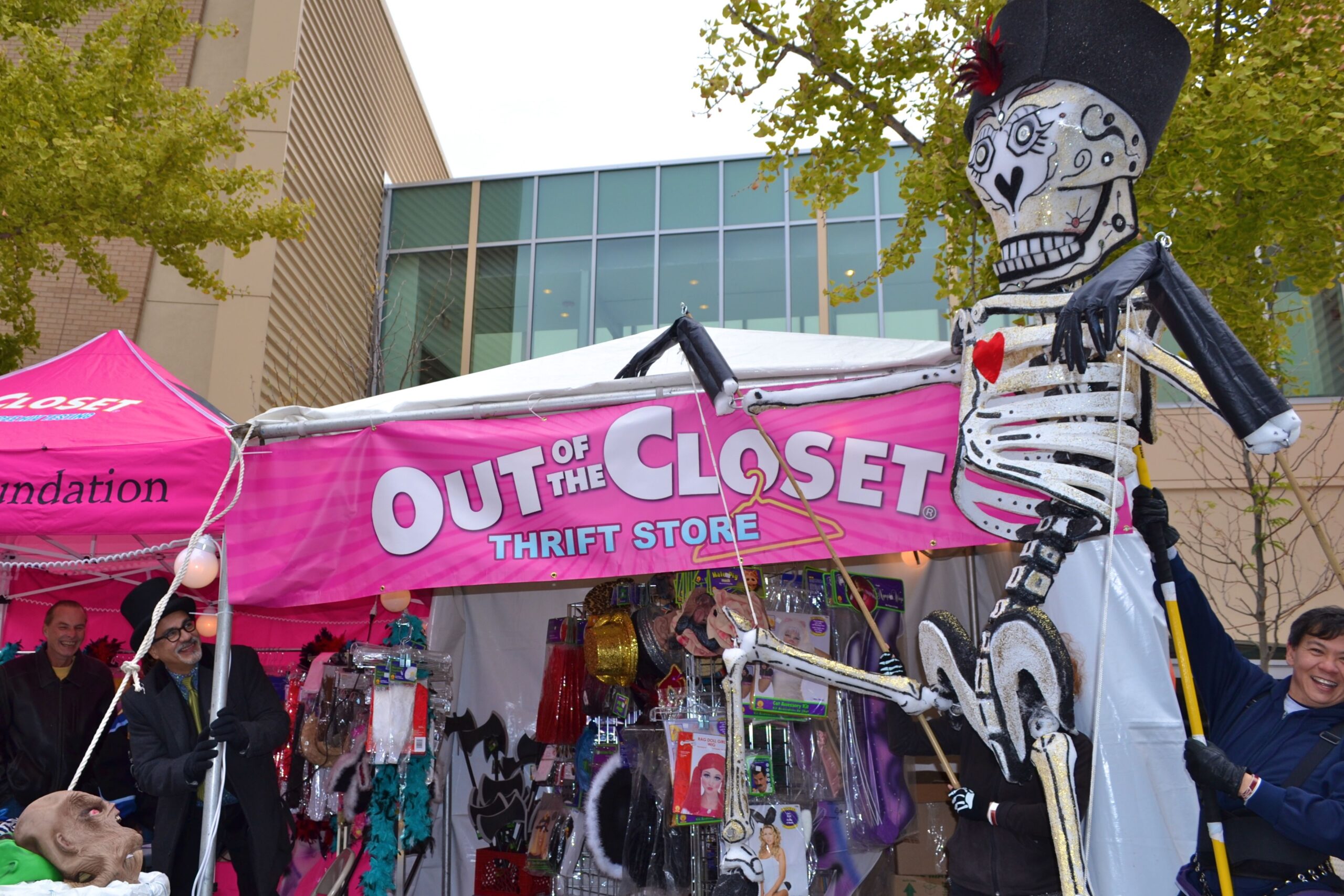 Featured image for “Out of the Closet Sponsors High-Ball Halloween”